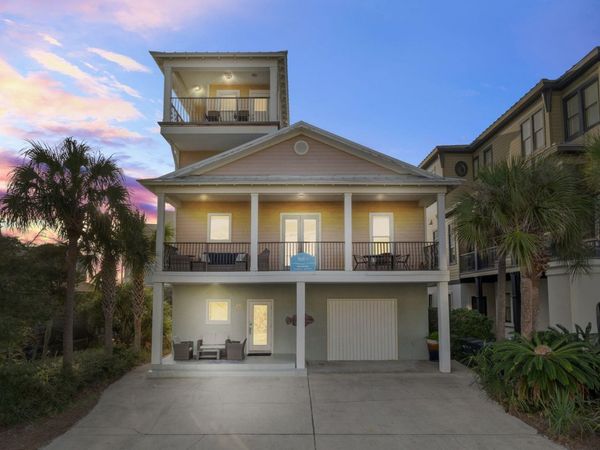 226 Sandtrap Rd Road, Miramar Beach, FL 32550