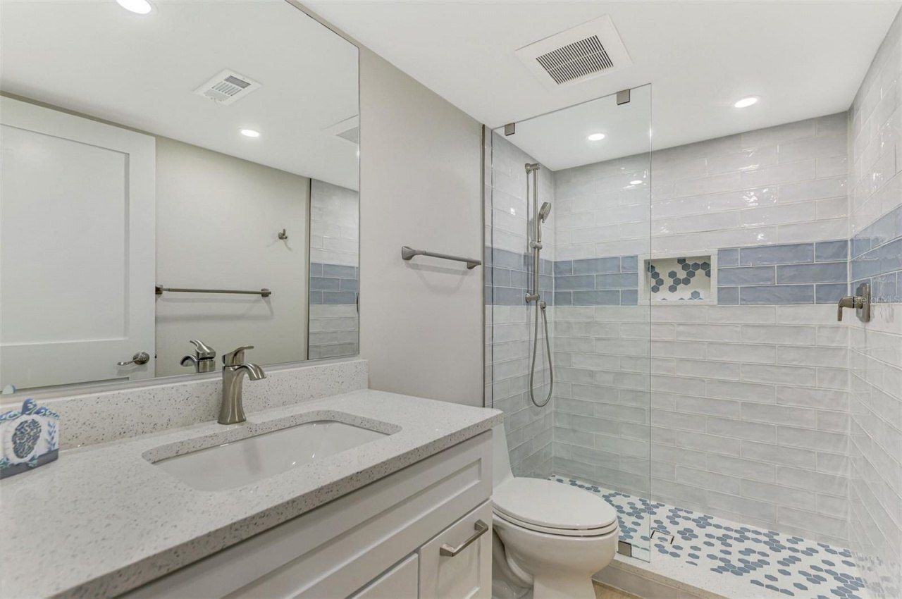 917 Wexford Boulevard, Unit 917, Venice, FL 34293 Photo