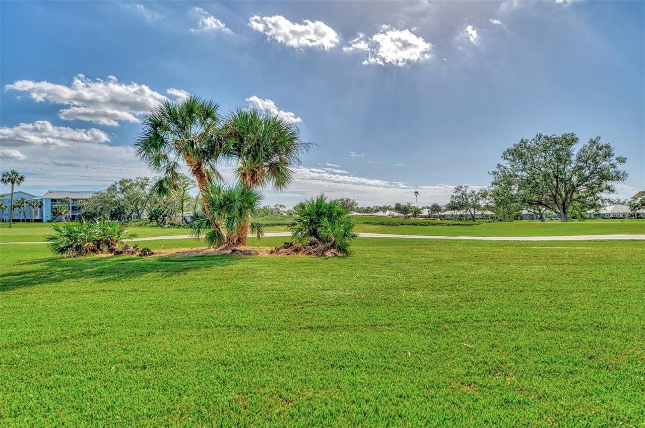 917 Wexford Boulevard, Unit 917, Venice, FL 34293 Photo