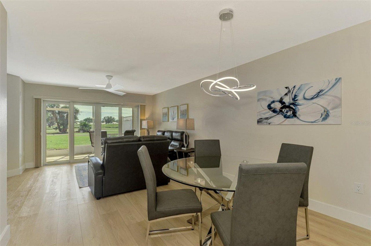 917 Wexford Boulevard, Unit 917, Venice, FL 34293 Photo