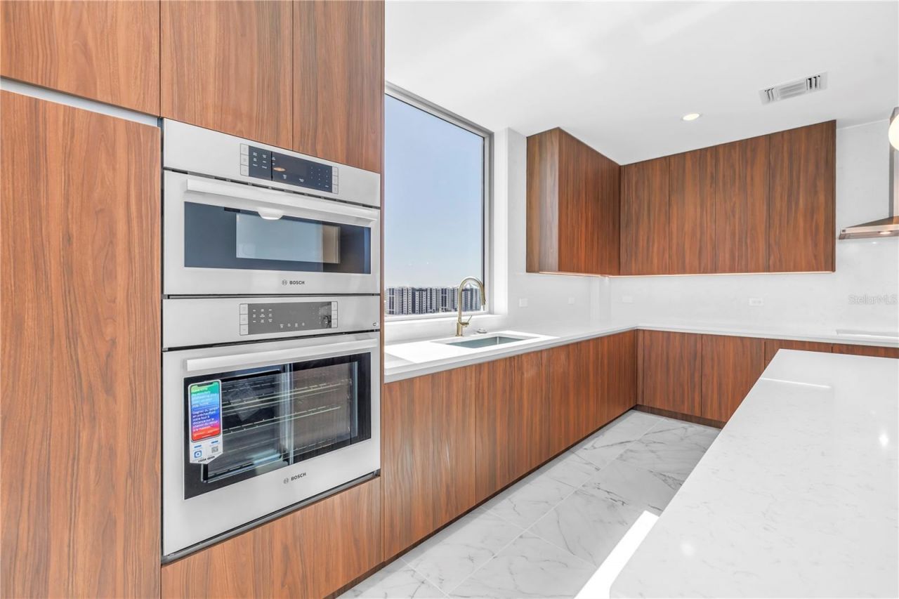 777 3rd Avenue N, Unit 1605, Saint Petersburg, FL 33701 Photo