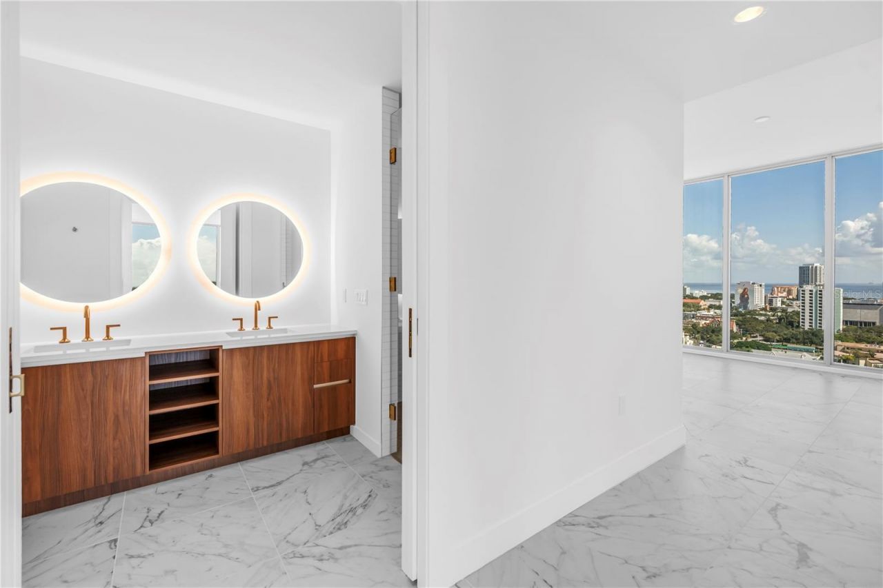 777 3rd Avenue N, Unit 1605, Saint Petersburg, FL 33701 Photo