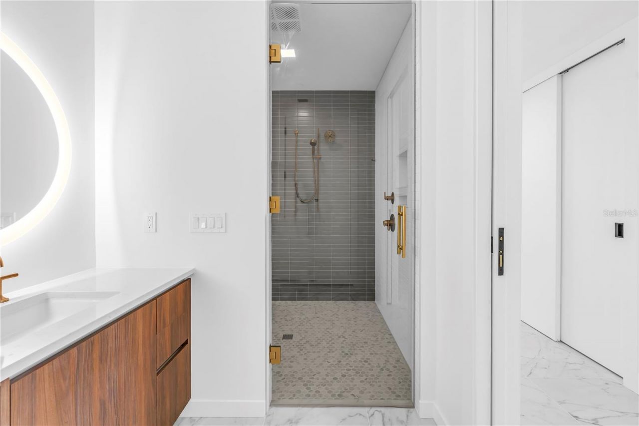 777 3rd Avenue N, Unit 1605, Saint Petersburg, FL 33701 Photo