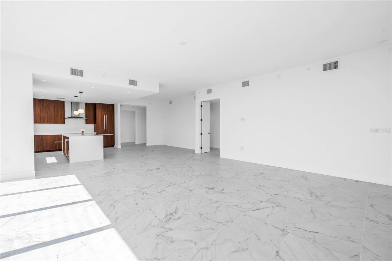 777 3rd Avenue N, Unit 1605, Saint Petersburg, FL 33701 Photo