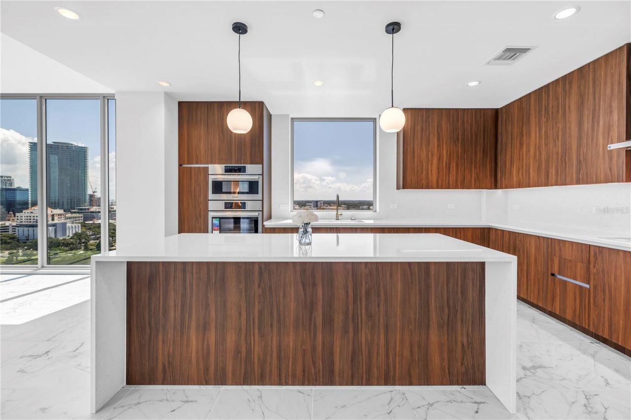 777 3rd Avenue N, Unit 1605, Saint Petersburg, FL 33701 Photo