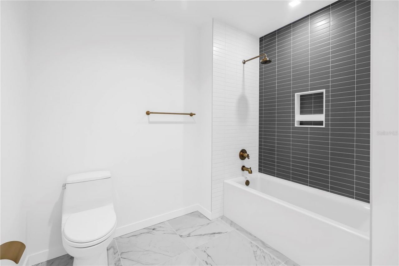 777 3rd Avenue N, Unit 1605, Saint Petersburg, FL 33701 Photo