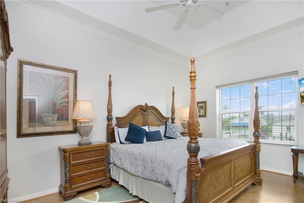 318 Angler Dr, Unit 402, Goodland, FL 34140 Photo