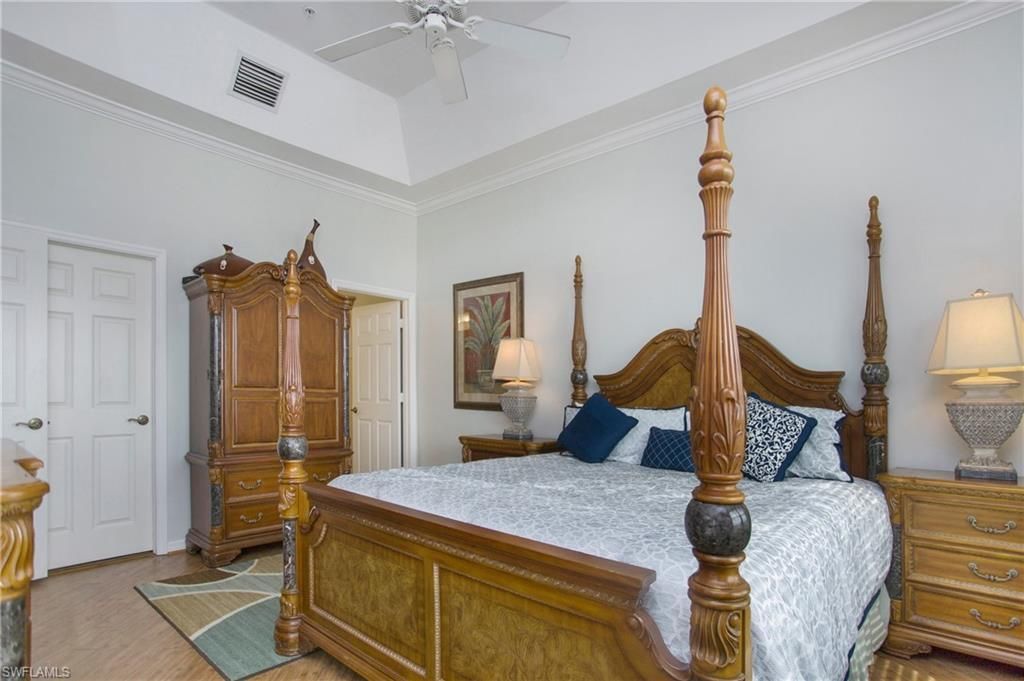 318 Angler Dr, Unit 402, Goodland, FL 34140 Photo