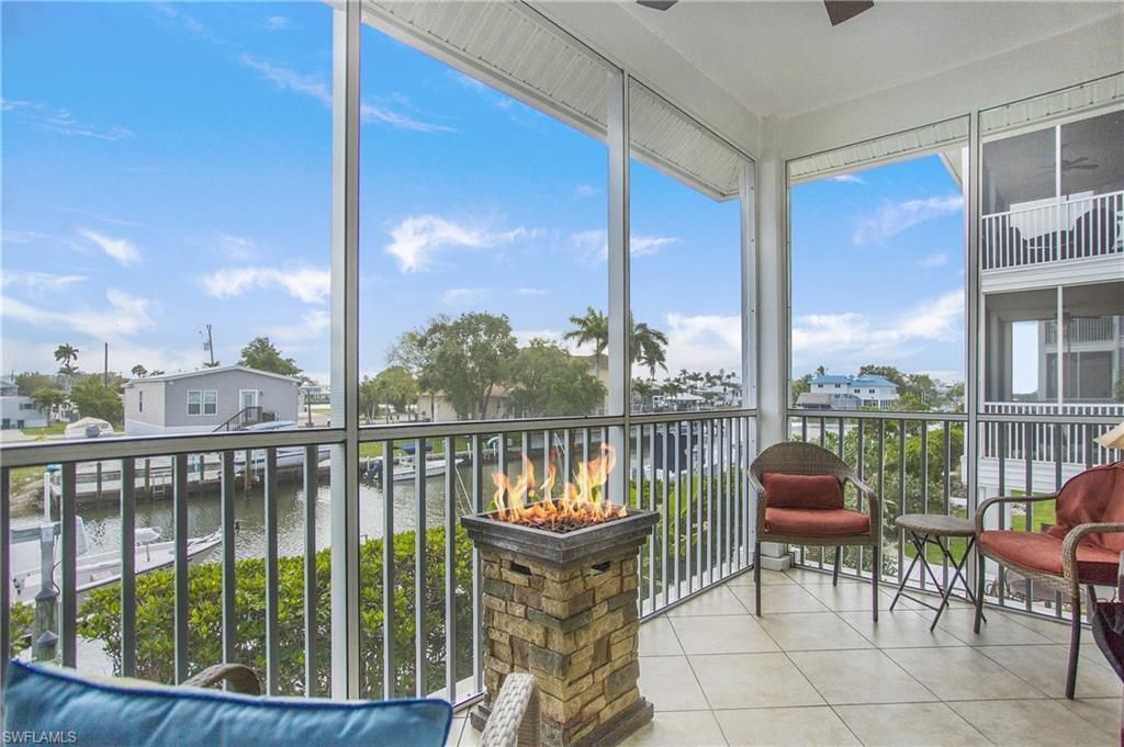 318 Angler Dr, Unit 402, Goodland, FL 34140 Photo