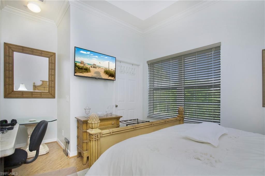 318 Angler Dr, Unit 402, Goodland, FL 34140 Photo