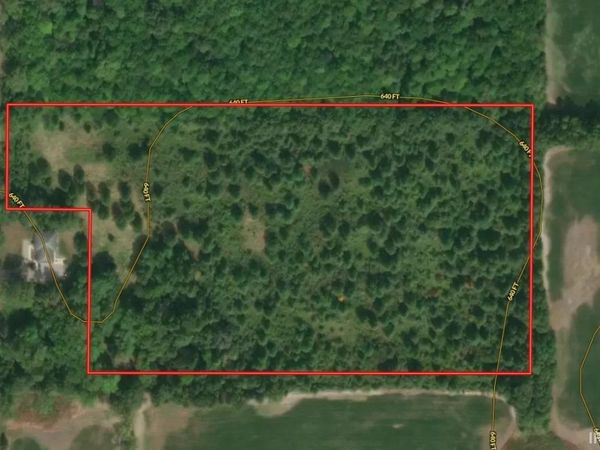 S Woodland Avenue, Michigan City, IN 46360