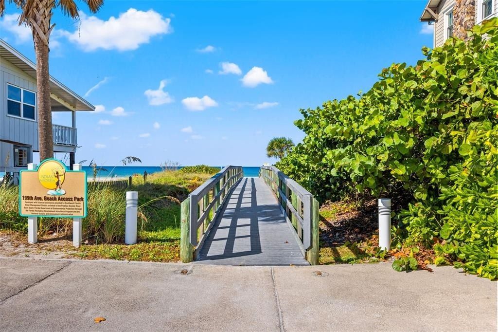 19915 Gulf Boulevard, Unit 805, Indian Shores, FL 33785 Photo