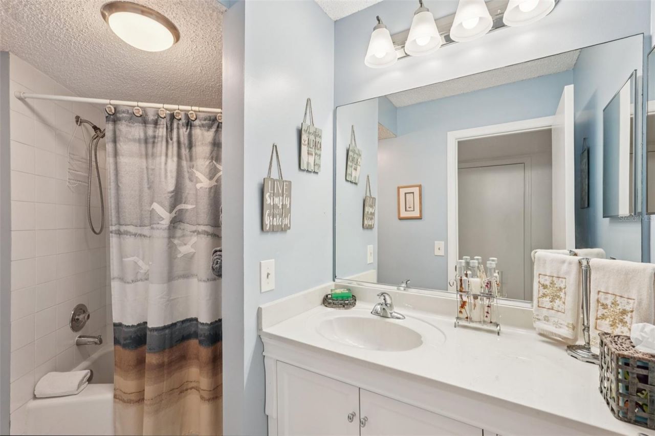 4445 46th Avenue W, Bradenton, FL 34210 Photo