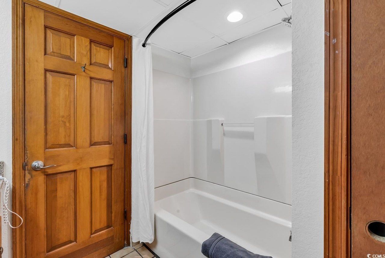 4800 S Ocean Blvd. Photo 5