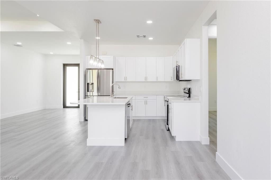 615 Addison St E, Lehigh Acres, FL 33974 Photo