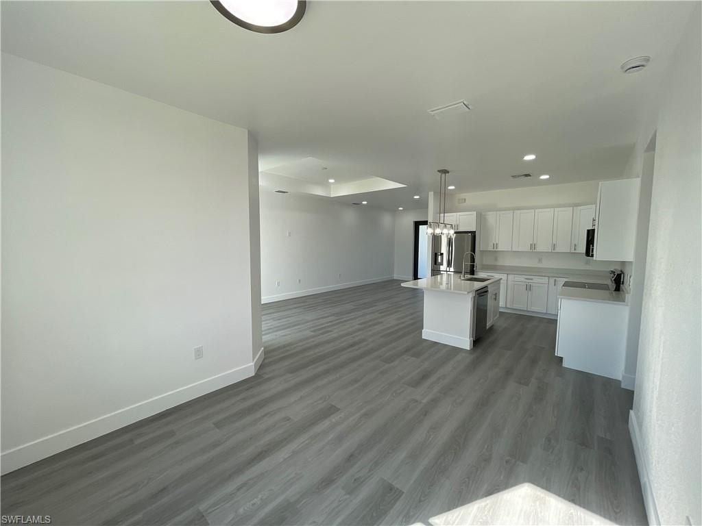 818 Chemstrand St E, Lehigh Acres, FL 33974 Photo