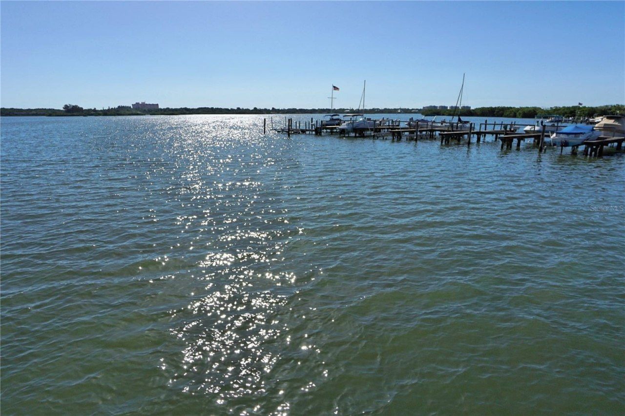 8710 Midnight Pass Road, Unit 405, Sarasota, FL 34242 Photo