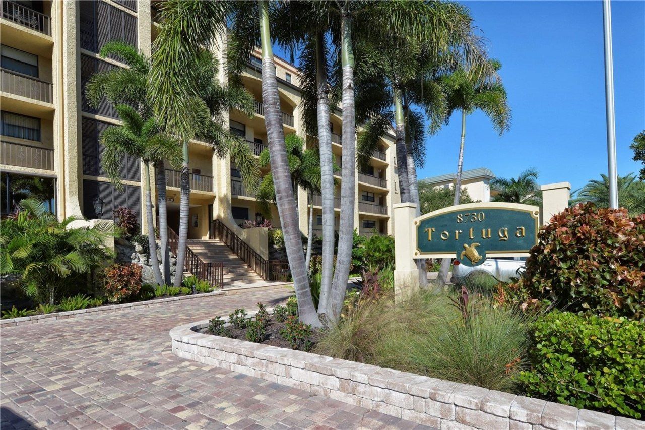 8710 Midnight Pass Road, Unit 405, Sarasota, FL 34242 Photo