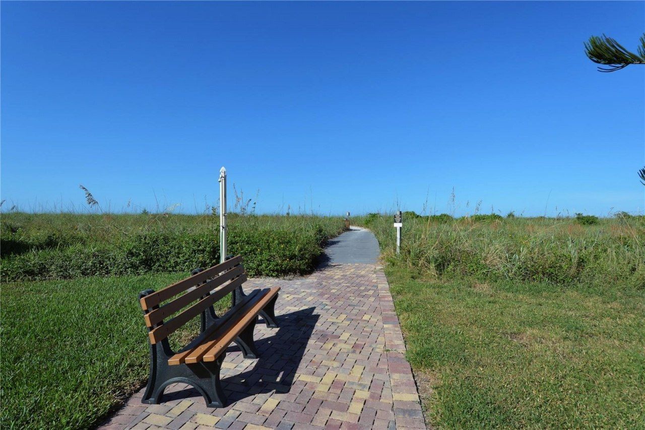 8710 Midnight Pass Road, Unit 405, Sarasota, FL 34242 Photo