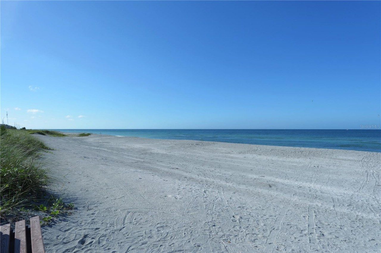 8710 Midnight Pass Road, Unit 405, Sarasota, FL 34242 Photo