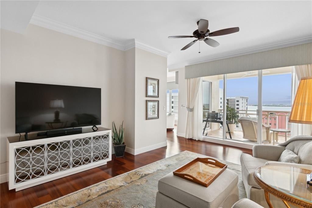 35 Watergate Drive, Unit 801, Sarasota, FL 34236 Photo