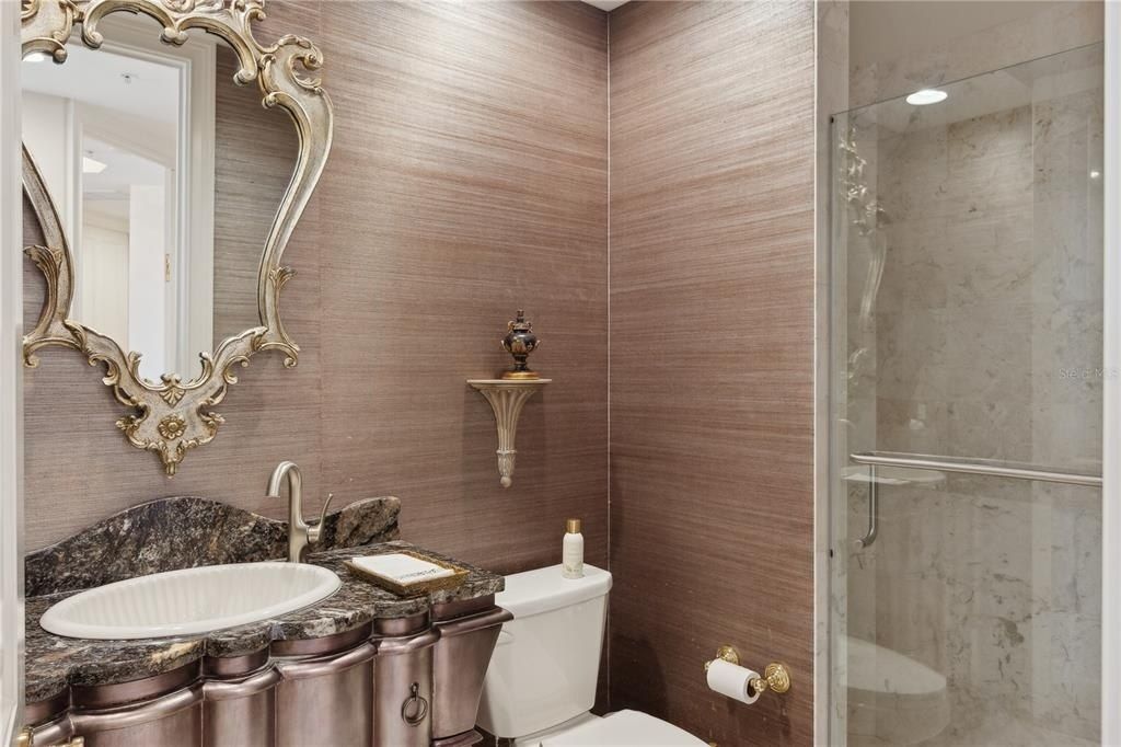 35 Watergate Drive, Unit 801, Sarasota, FL 34236 Photo