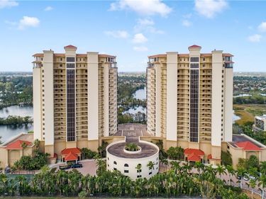 14300 Riva Del Lago DR, Unit 805, FORT MYERS, FL 33907