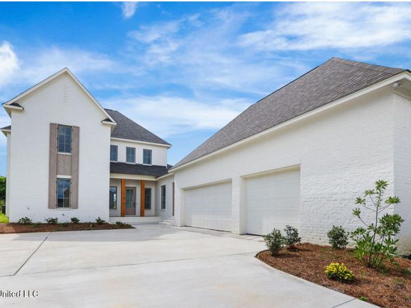 135 Genoa Drive, Madison, MS 39110