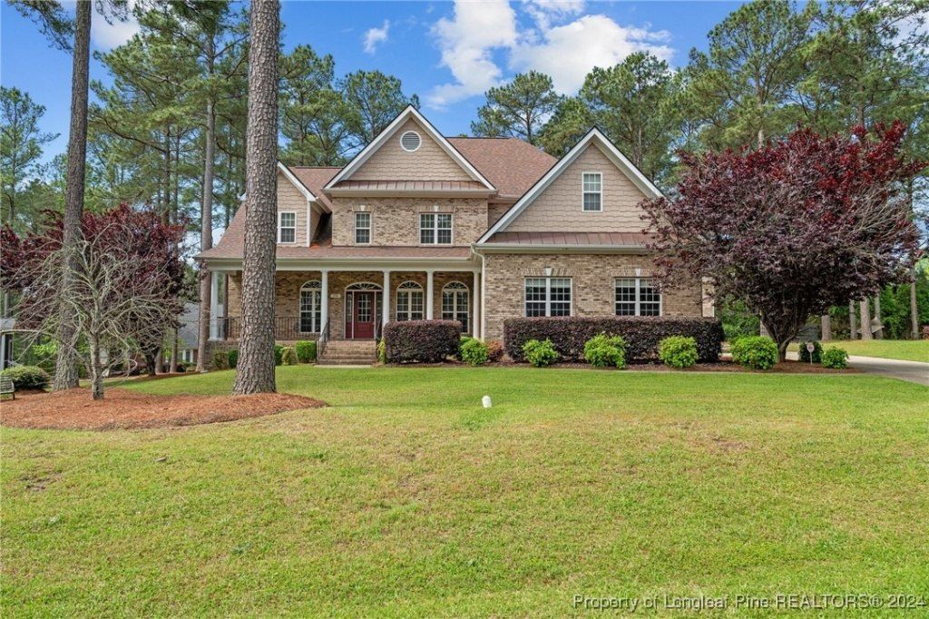 250 The Inner Circle, Spring Lake, NC 28390 Main Photo