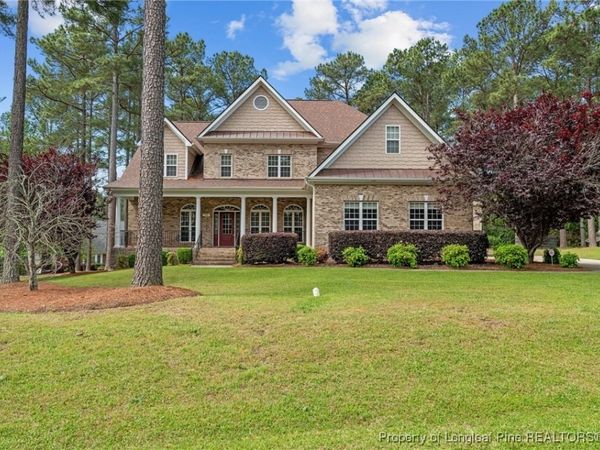 250 The Inner Circle, Spring Lake, NC 28390