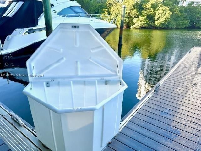 3575 Mystic Pointe Dr, Slip 37, Aventura, FL 33180 Photo