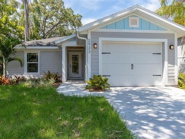 2933 MAIDEN LANE, SARASOTA, FL 34231