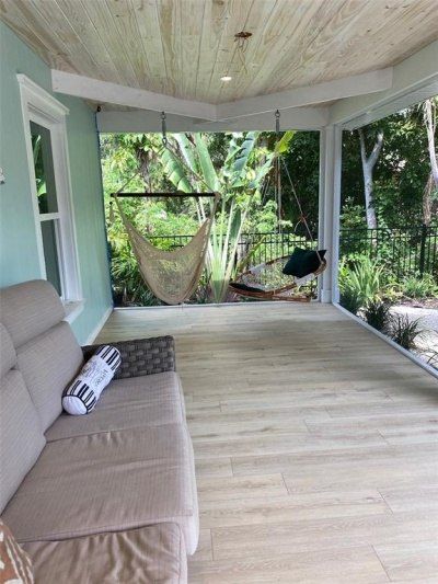 2933 Maiden Lane, Sarasota, FL 34231 Photo