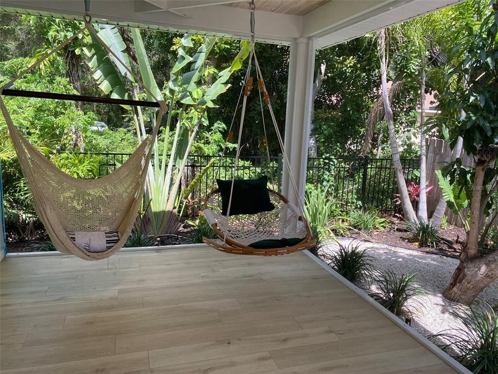 2933 Maiden Lane, Sarasota, FL 34231 Photo