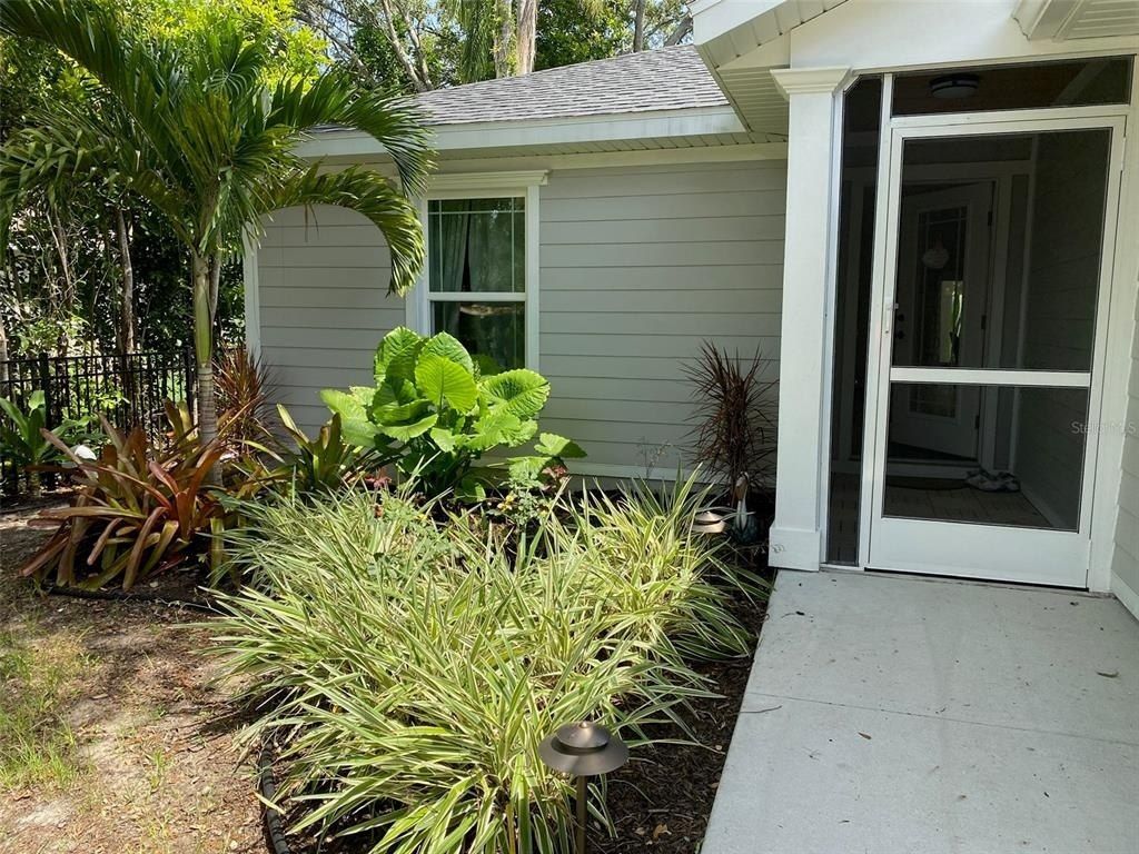 2933 Maiden Lane, Sarasota, FL 34231 Photo