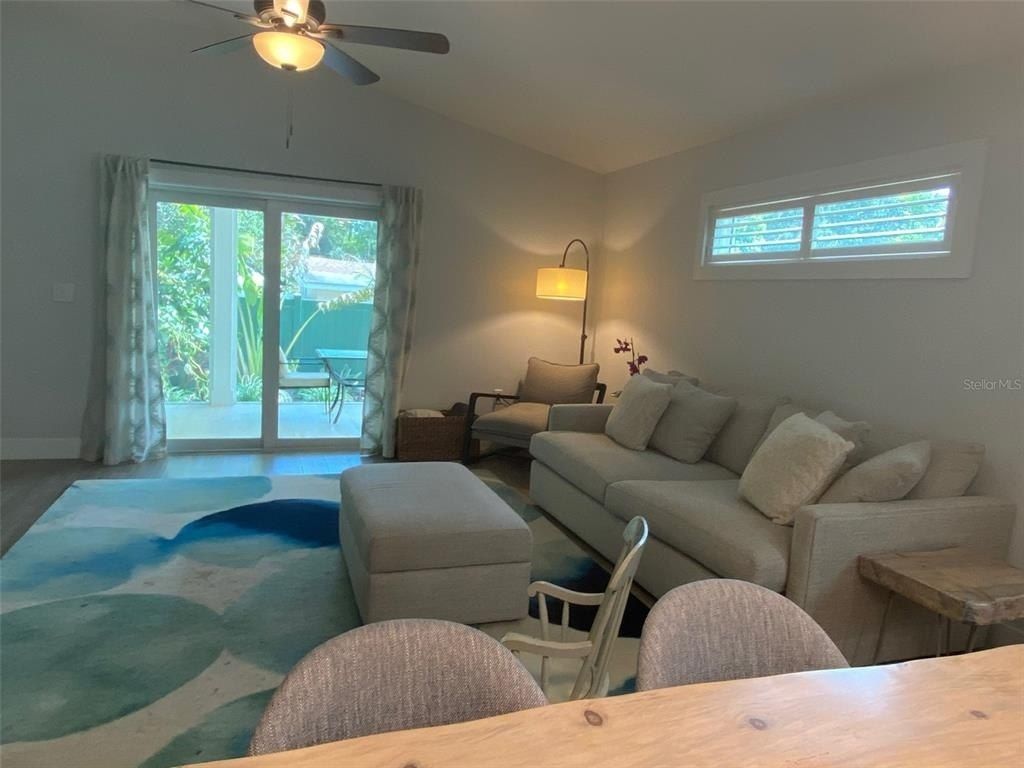 2933 Maiden Lane, Sarasota, FL 34231 Photo