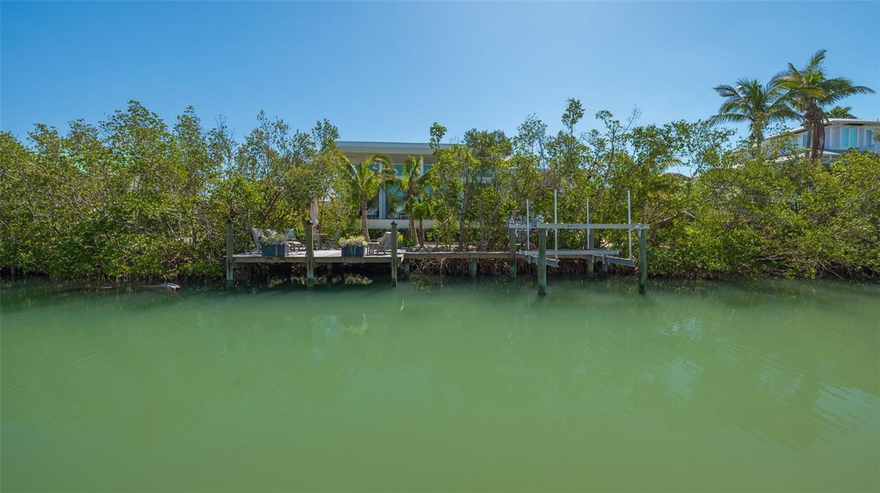 592 Juan Anasco Drive, Longboat Key, FL 34228 Photo