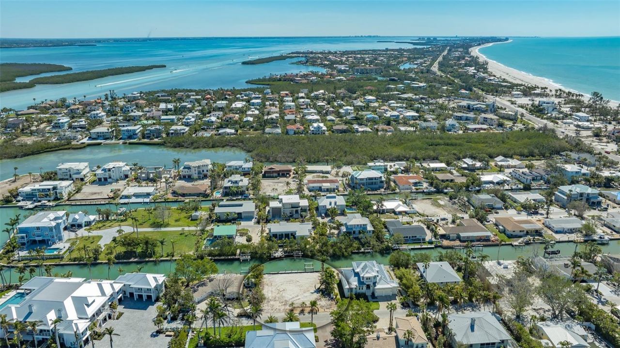 592 Juan Anasco Drive, Longboat Key, FL 34228 Photo