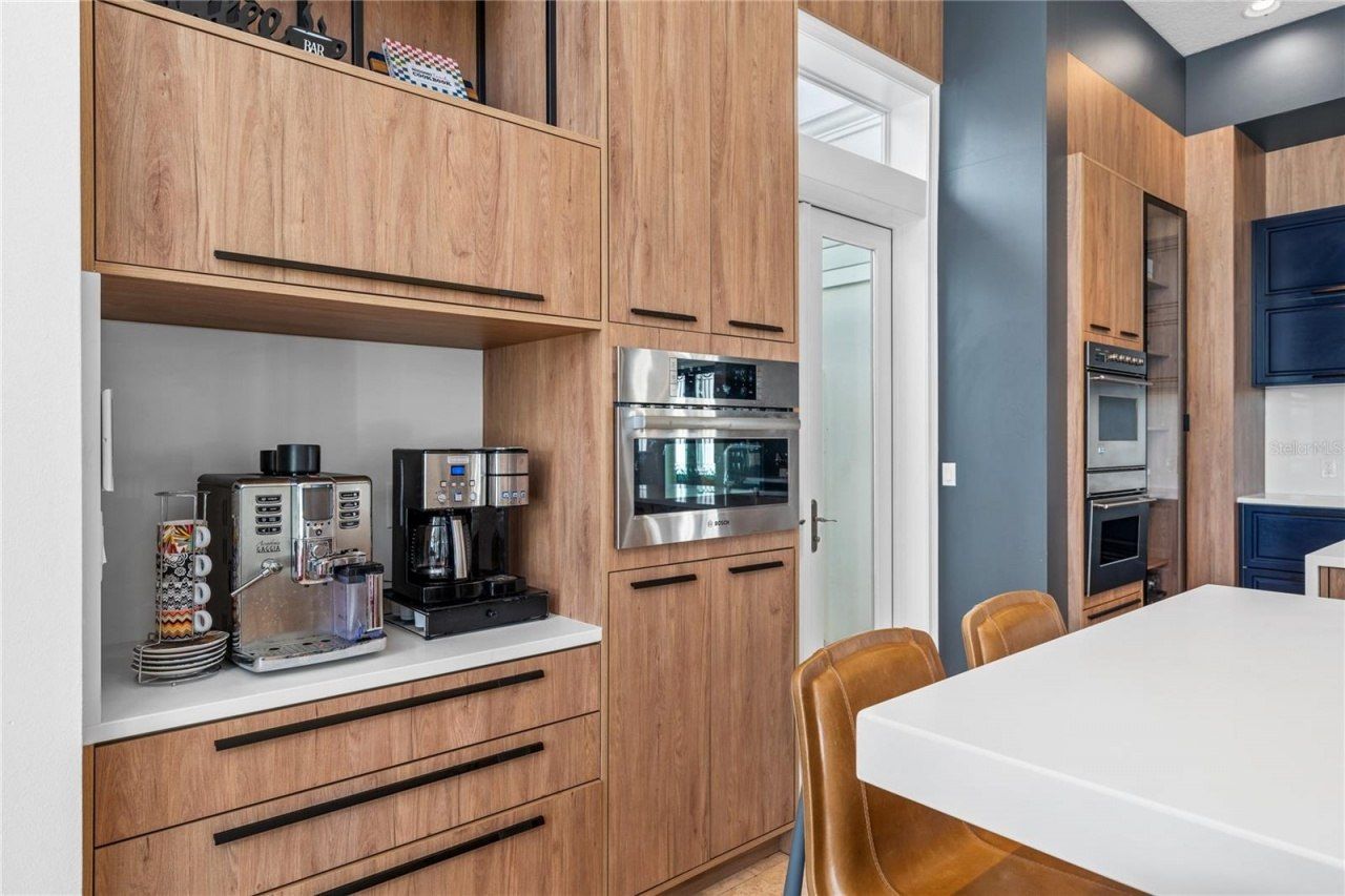 9343 Tibet Pointe Circle, Windermere, FL 34786 Photo