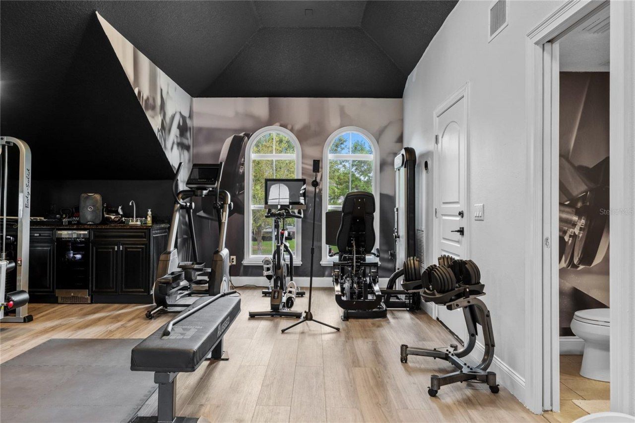 9343 Tibet Pointe Circle, Windermere, FL 34786 Photo