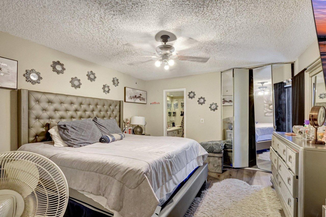 5852 SE Riverboat Drive, Unit 321, Stuart, FL 34997 Photo