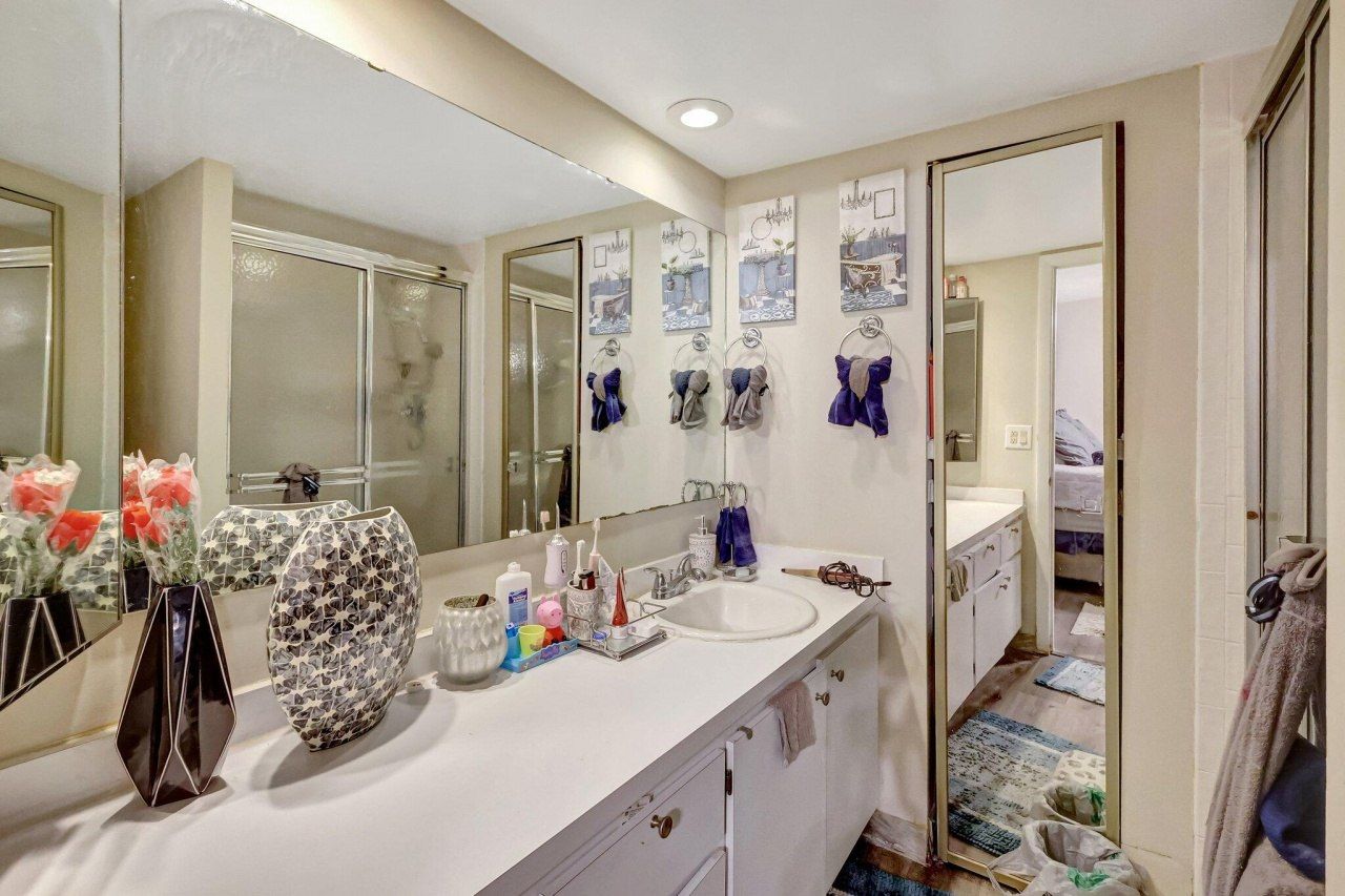 5852 SE Riverboat Drive, Unit 321, Stuart, FL 34997 Photo