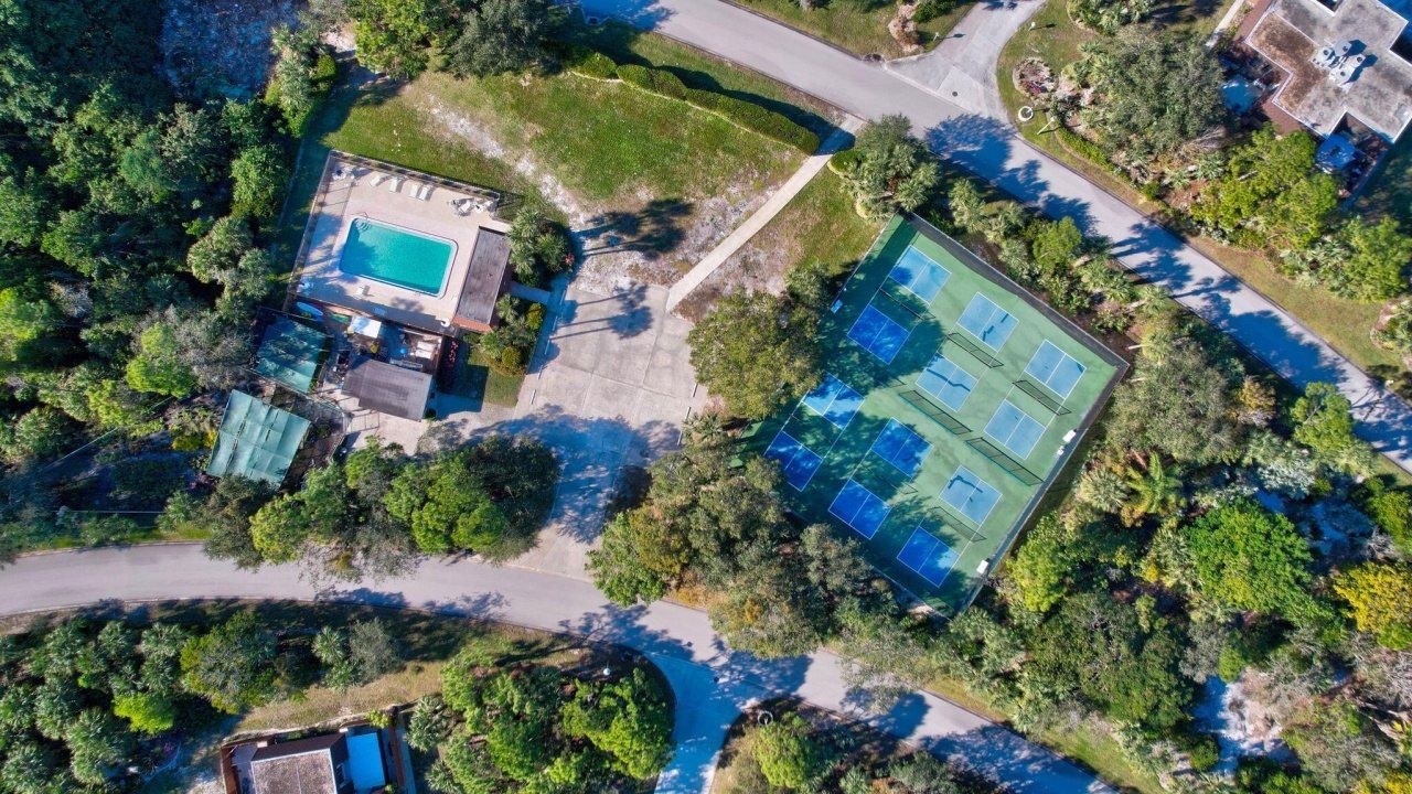 5852 SE Riverboat Drive, Unit 321, Stuart, FL 34997 Photo