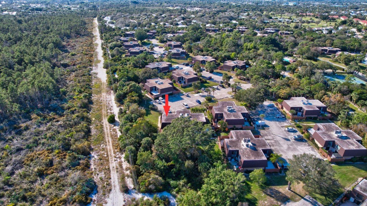 5852 SE Riverboat Drive, Unit 321, Stuart, FL 34997 Photo