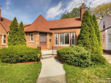 13966 WARWICK Street, Detroit, MI 48223
