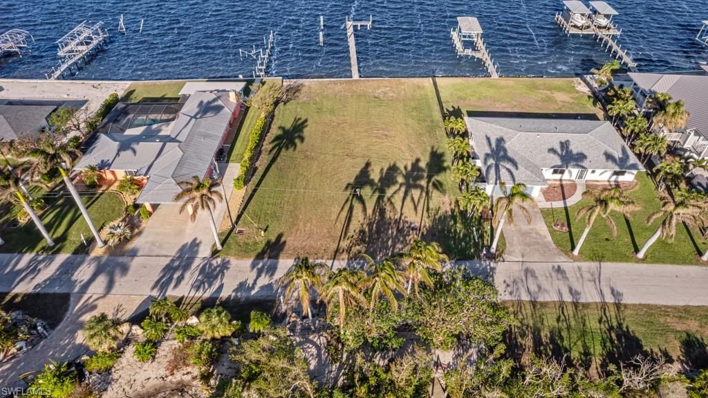 2226 8th Ave, Saint James City, FL 33956 Photo