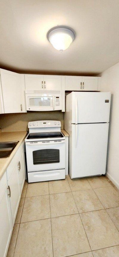 6 Coventry A, Unit 6, West Palm Beach, FL 33417 Photo