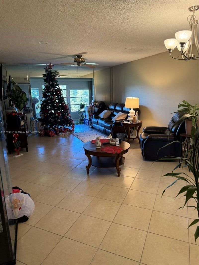 12650 SW 6th St, Unit 411K, Pembroke Pines, FL 33027 Photo