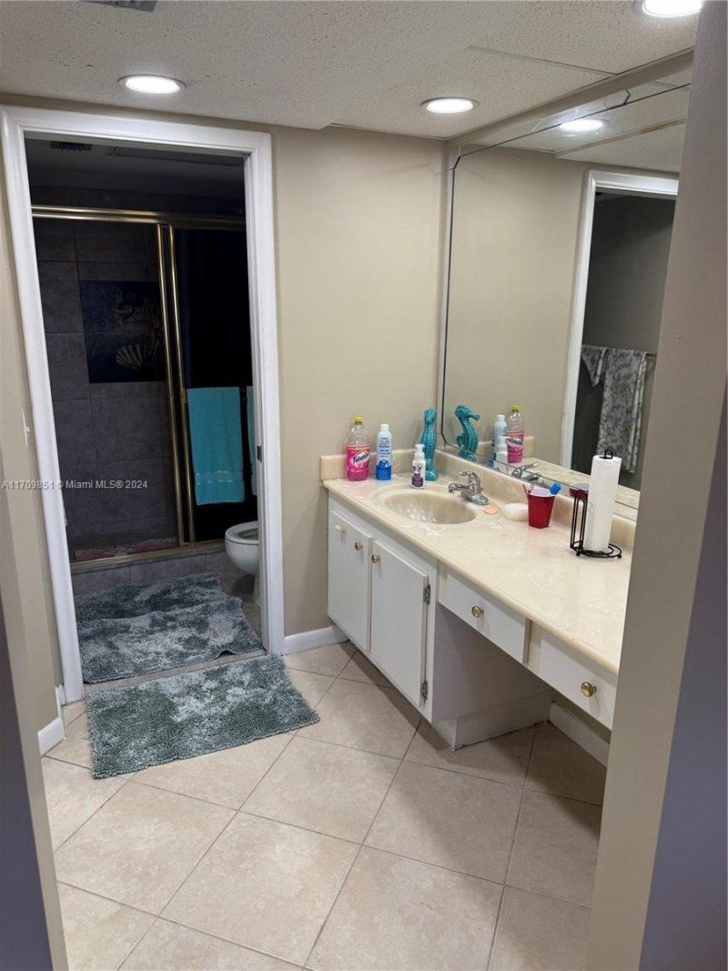 12650 SW 6th St, Unit 411K, Pembroke Pines, FL 33027 Photo