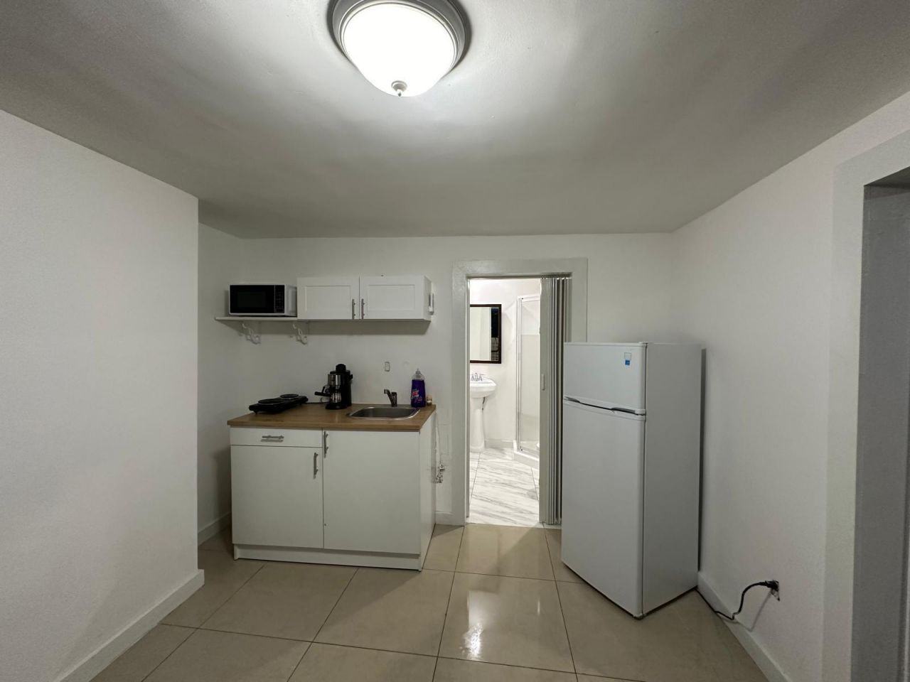 2365 NW 68th Street, Miami, FL 33147 Photo